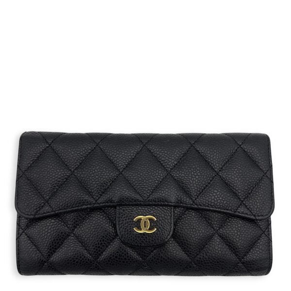 Chanel wallet in black caviar leather with gold hardware