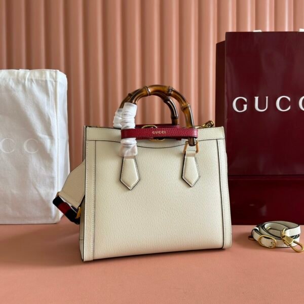 GUCCI DIANA series medium bamboo tote bag